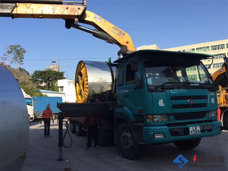 深圳到香港的吊機(jī)車；深圳到香港吊臂車運(yùn)輸；大陸到香港吊機(jī)車運(yùn)輸