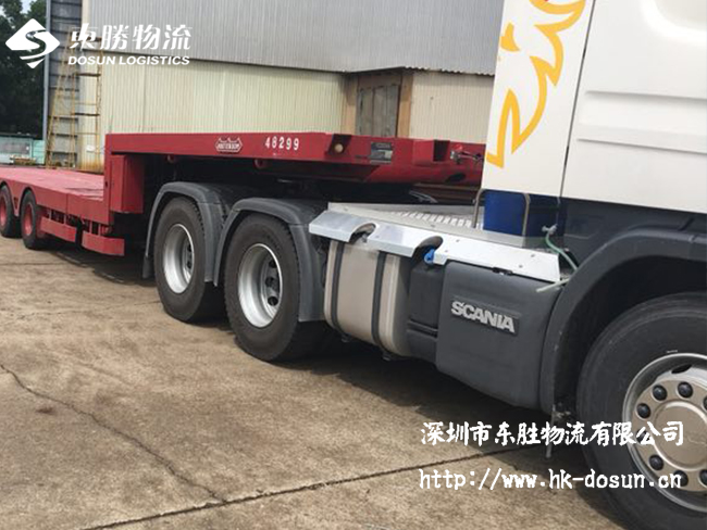 中港工程車，工程車運輸，工程車到香港物流，香港工程車，香港工程往返車，香港工程車運輸價格