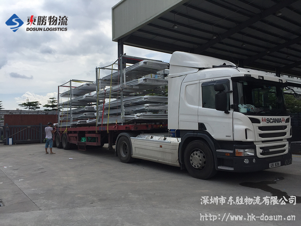 中港工程車，工程車運輸，工程車到香港物流，香港工程車，香港工程往返車，香港工程車運輸價格